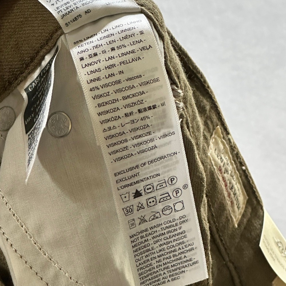 Levi's Womens Shorts 25 Green NWT High Rise Baggy Lightweight Linen Utility Boho - Picture 6 of 13